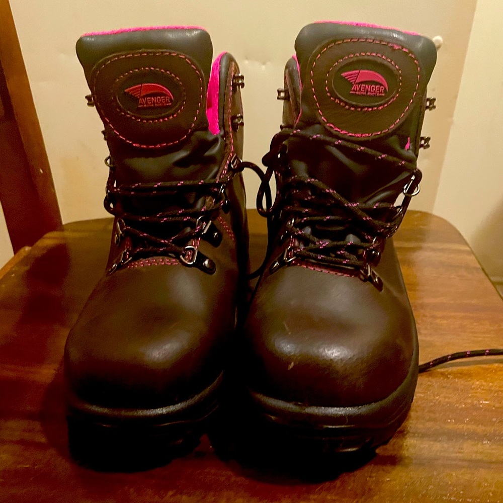 Womens steel toe boots size 7